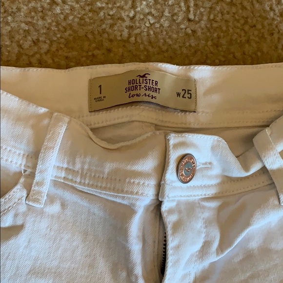 Hollister shorts - Picture 2 of 4